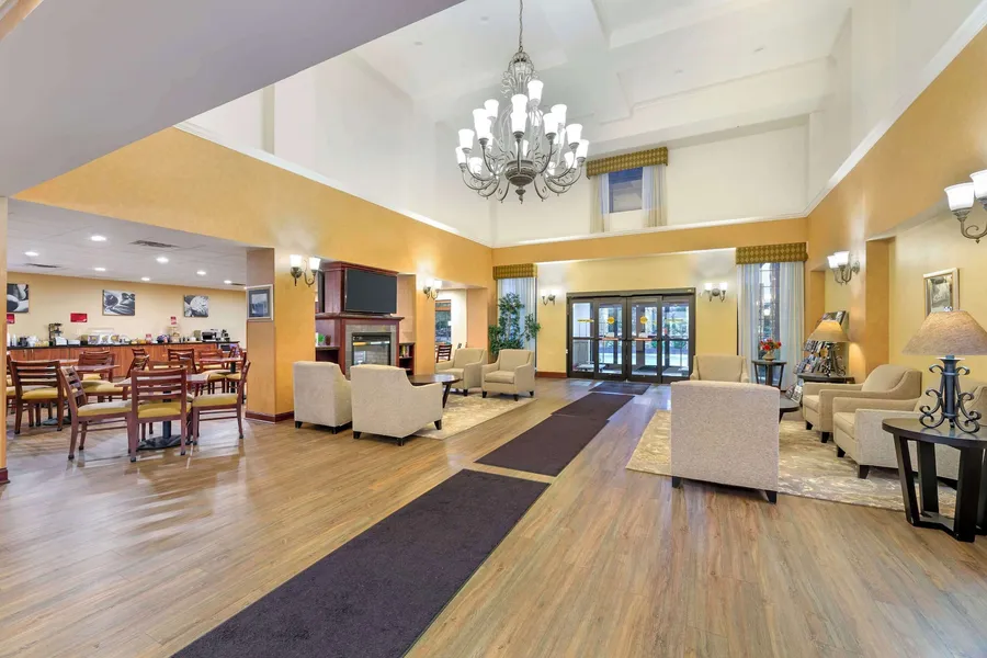 Best Western Plus Victor Inn & Suites hotel detail image 2