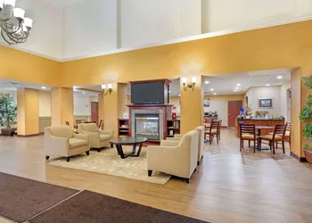 Best Western Plus Victor Inn & Suites hotel thumbnail 4