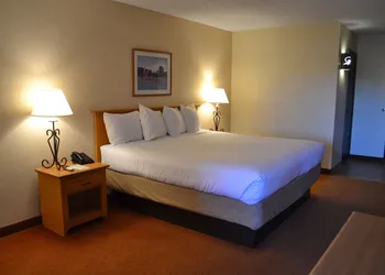 The Lodge at Cliff Castle Casino hotel thumbnail 4
