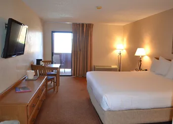 The Lodge at Cliff Castle Casino hotel thumbnail 5