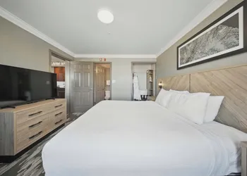Sandman Hotel Red Deer hotel thumbnail 7