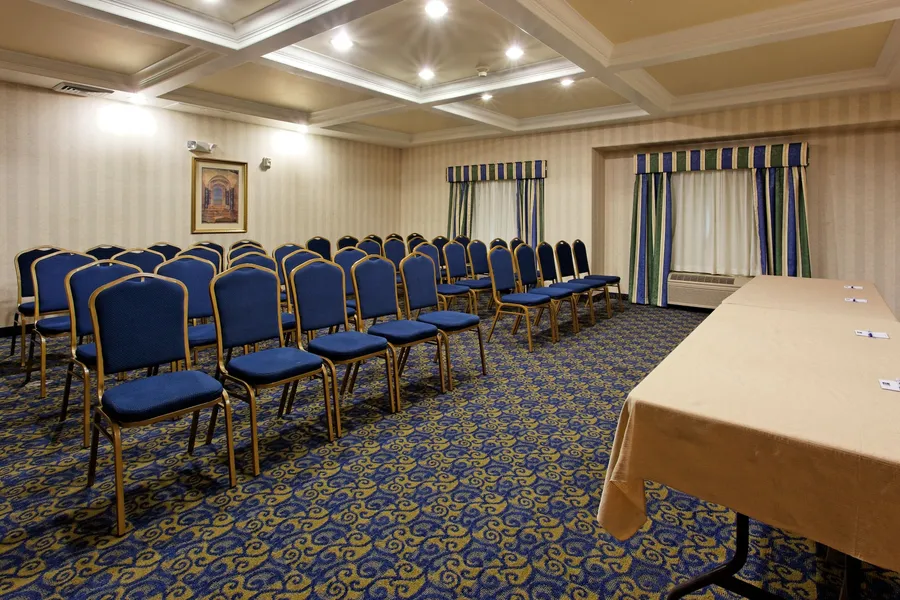 Holiday Inn Express Hotel & Suites San Pablo - Richmond Area by IHG hotel detail image 2