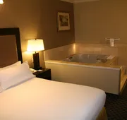 Holiday Inn Express Hotel & Suites San Pablo - Richmond Area by IHG hotel detail image 5