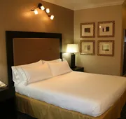 Holiday Inn Express Hotel & Suites San Pablo - Richmond Area by IHG hotel detail image 7