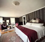 Blackberry River Inn hotel detail image 4