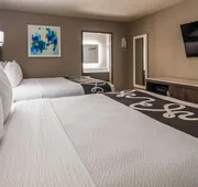 SureStay Plus Hotel by Best Western Point Richmond hotel detail image 7