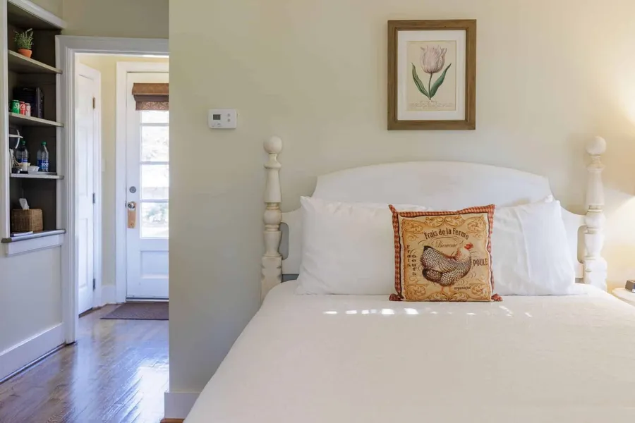 Chanticleer Inn Bed & Breakfast hotel detail image 2