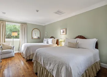 Chanticleer Inn Bed & Breakfast hotel thumbnail 5