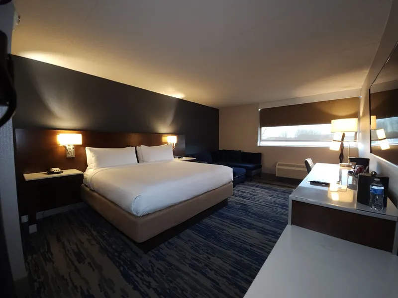 Skyline Hotel Detroit Airport, SureStay Collection by BW hotel detail image 6