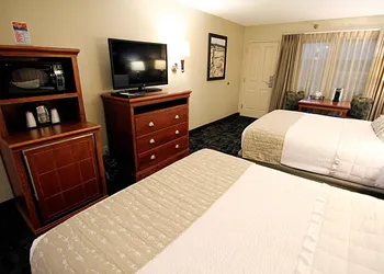 C'mon Inn Hotel & Suites hotel thumbnail 7