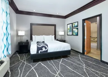 La Quinta Inn & Suites by Wyndham Little Rock - Bryant hotel thumbnail 7