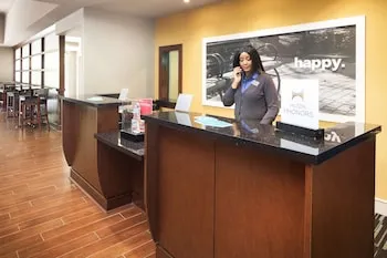 Hampton Inn & Suites Little Rock-Downtown hotel thumbnail 5