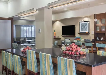 Hampton Inn & Suites Little Rock-Downtown hotel thumbnail 2