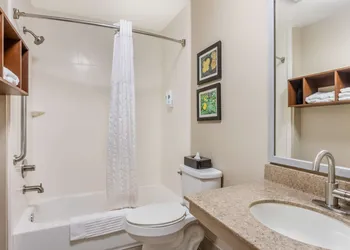 Comfort Inn & Suites Conway hotel thumbnail 7