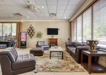 Gardentree Hotels Memphis East near I 40 hotel thumbnail 7
