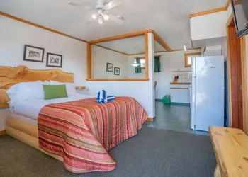 Gateway Motel hotel thumbnail 6