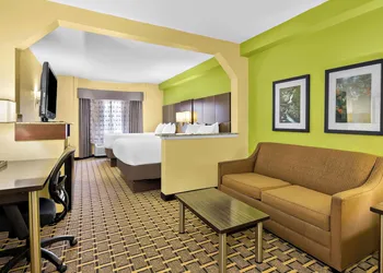 Best Western Knoxville Suites - Downtown hotel thumbnail 5