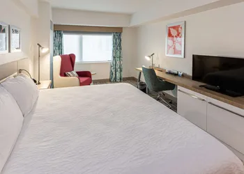 Hilton Garden Inn Ithaca hotel thumbnail 8