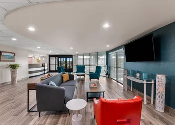 Comfort Suites Knoxville West - Farragut hotel thumbnail 2