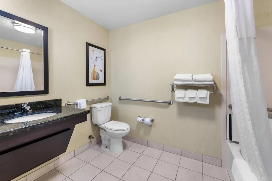 Comfort Suites Knoxville West - Farragut hotel detail image 6