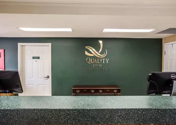 Quality Inn Kingsport South hotel thumbnail 2