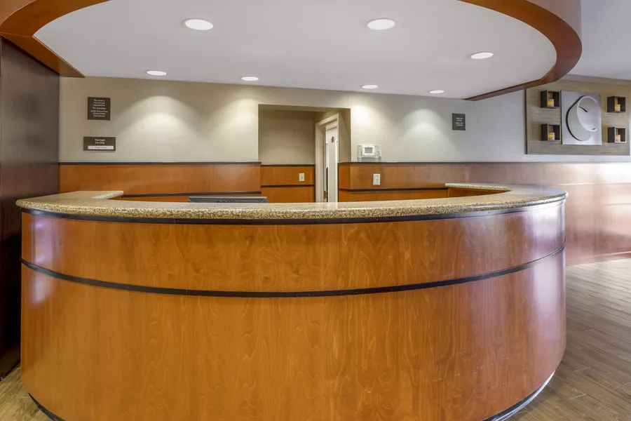 Comfort Suites Knoxville North hotel detail image 2