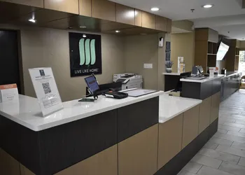 Mainstay Suites Knoxville Airport hotel thumbnail 5