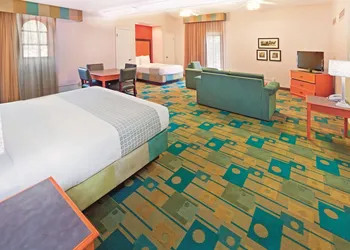 Baymont by Wyndham Lubbock - Downtown Civic Center hotel thumbnail 3