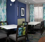 Hampton Inn Niagara Falls hotel detail image 4