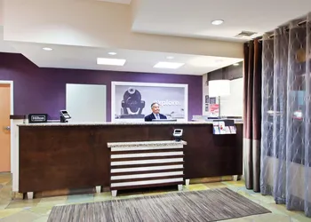 Hampton Inn Santa Cruz hotel thumbnail 3