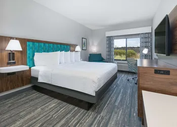 Hampton Inn Santa Cruz hotel thumbnail 6