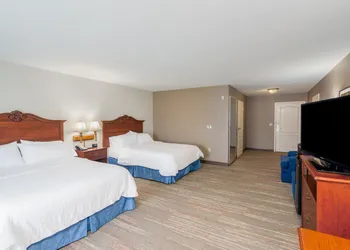 Hampton Inn London-North hotel thumbnail 5