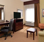 Hampton Inn Staunton hotel detail image 5