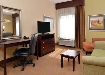 Hampton Inn Staunton hotel thumbnail 5