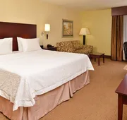 Hampton Inn Staunton hotel detail image 7