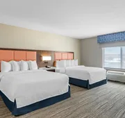 Hampton Inn & Suites Farmington hotel detail image 7