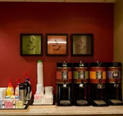 Hampton Inn Oxford-West hotel detail image 3