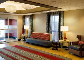 Hampton Inn Oxford-West hotel thumbnail 4