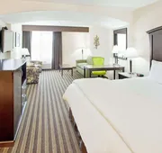 La Quinta Inn & Suites by Wyndham Fowler hotel detail image 5
