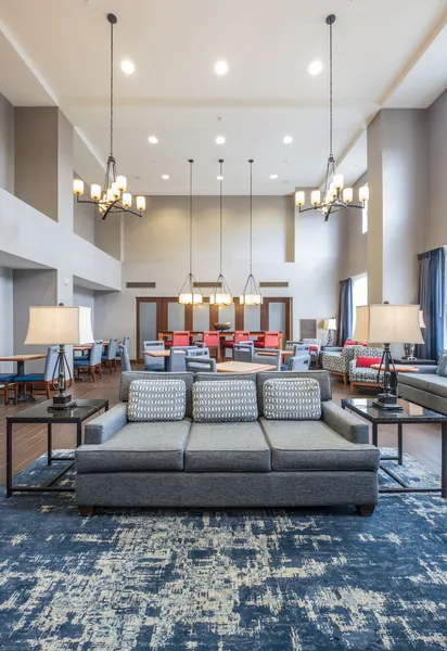 Hampton Inn & Suites Rockland hotel detail image 2