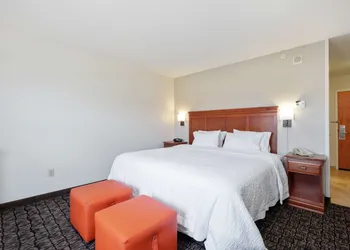 Hampton Inn & Suites Rockland hotel thumbnail 6