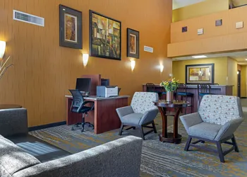 Best Western Plus Fresno Inn hotel thumbnail 6