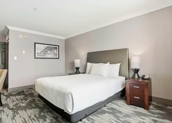 Sandman Hotel Saskatoon hotel thumbnail 4
