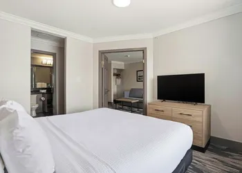 Sandman Hotel Saskatoon hotel thumbnail 5
