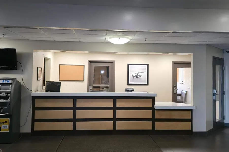 Travelodge Suites by Wyndham Estevan hotel detail image 6