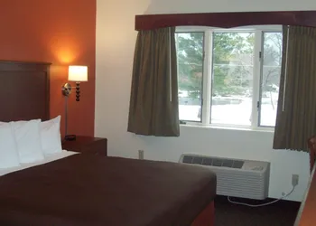 AmericInn by Wyndham Silver City hotel thumbnail 4