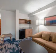 Fairfield Inn & Suites by Marriott Atlanta Kennesaw hotel detail image 7