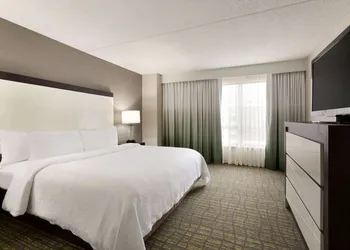 Embassy Suites by Hilton Newark Wilmington South hotel thumbnail 6