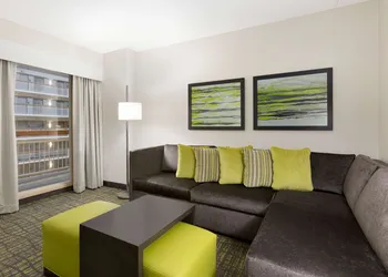 Embassy Suites by Hilton Newark Wilmington South hotel thumbnail 7