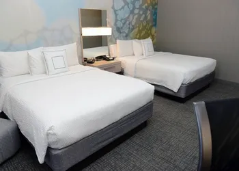 Courtyard by Marriott El Paso Airport hotel thumbnail 5
